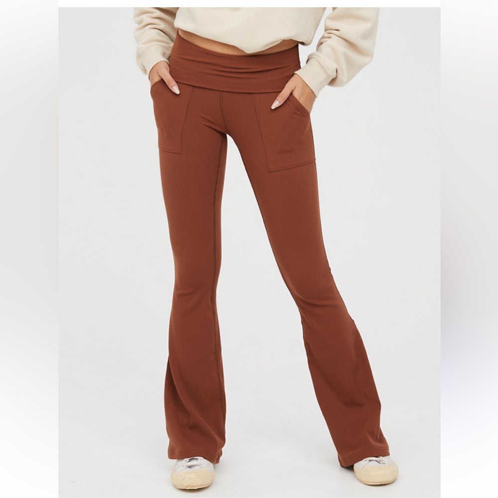 Offline Aerie Ribbed Pocket Foldover Flare Legging